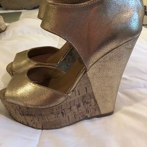 Metallic gold Steve Madden wedges